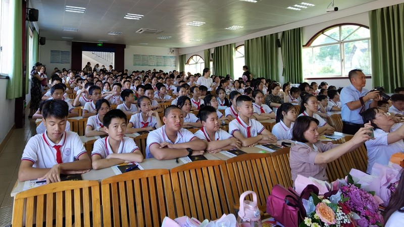 05 讲座现场.jpg 05 讲座现场.jpg