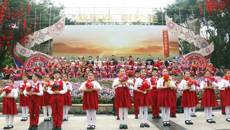 ׳��������  �˹���껪�����ǿչٷ���վʦ���μӡ�������������ϵ�л