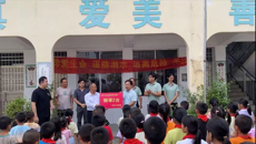 �������ĸ��٣�������������